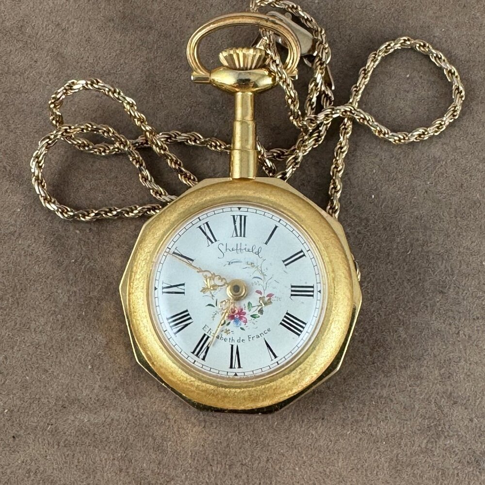 Vintage Sheffield Elisabeth de France 17 Jewel Swiss Pendant Gold Tone Watch Dec